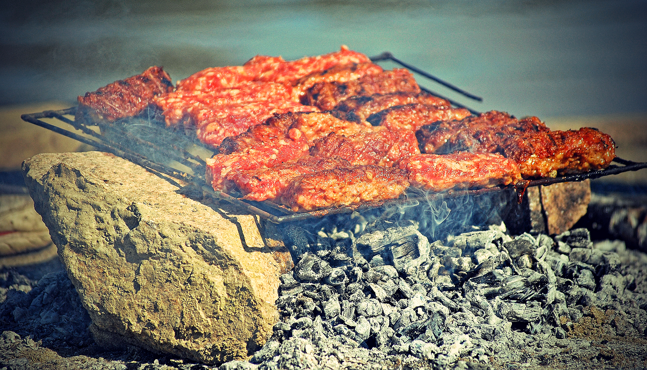 gratar mici