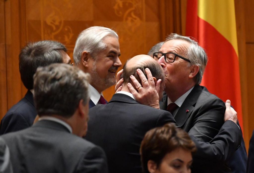 de ce a pupat Junker chelia lui Traian Băsescu?