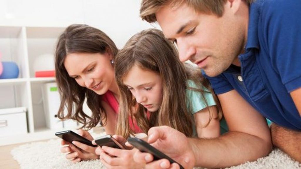 familie WhatsApp Urziceni