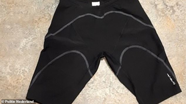 pantaloni hot roman olanda
