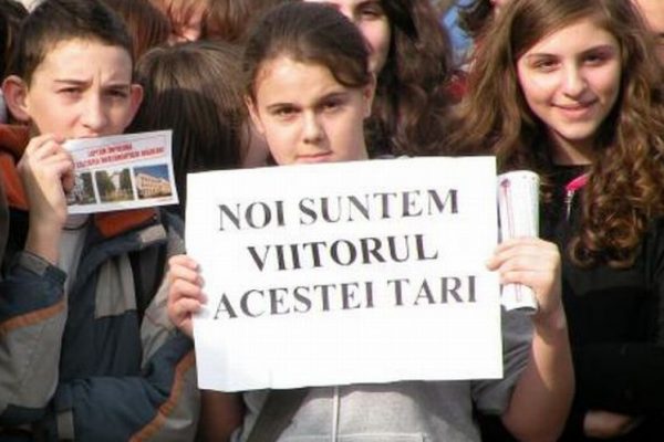 protest elevi bac religie