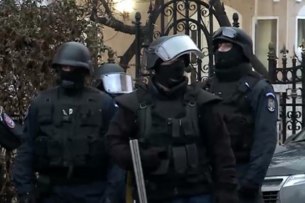 perchezitii