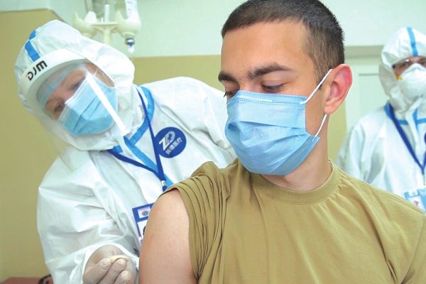 pacient mort vaccin