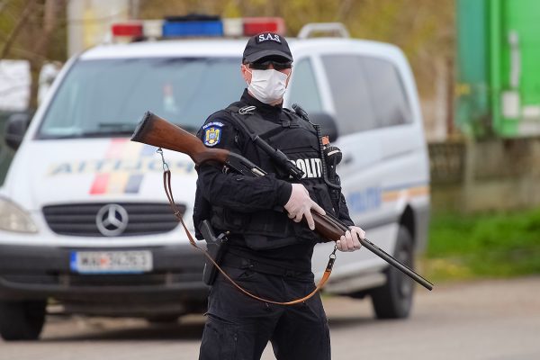 După Slobozia, Amara, Urziceni și Fierbinți, un al cincilea oraș ialomițean, Feteștiul, a intrat de ieri în carantină de noapte