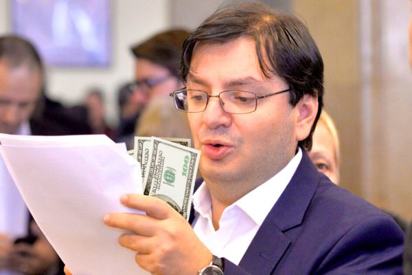 banicioiu trimis in judecata mita