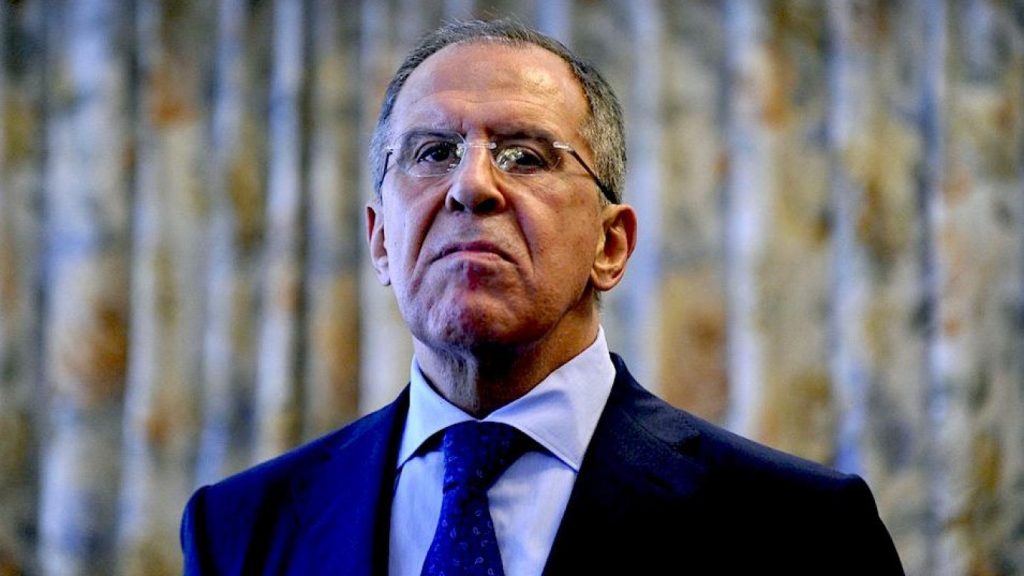 lavrov ataca modova