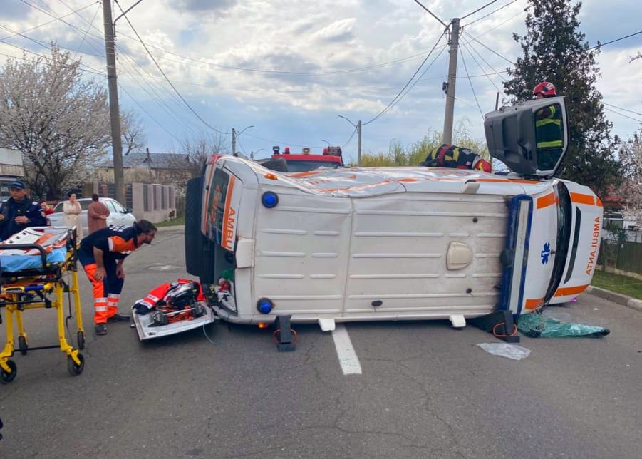 accident ambulanta urziceni